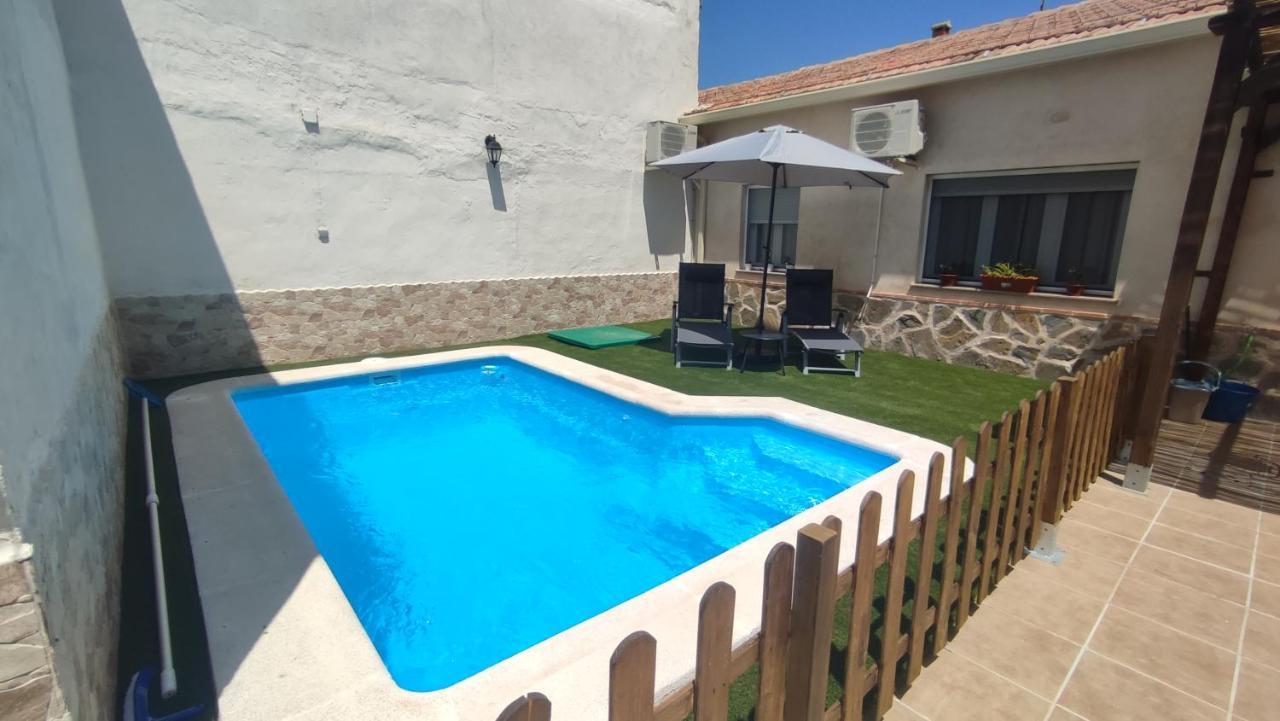 La Casa Del Cerrillo Villa Sonseca Bagian luar foto