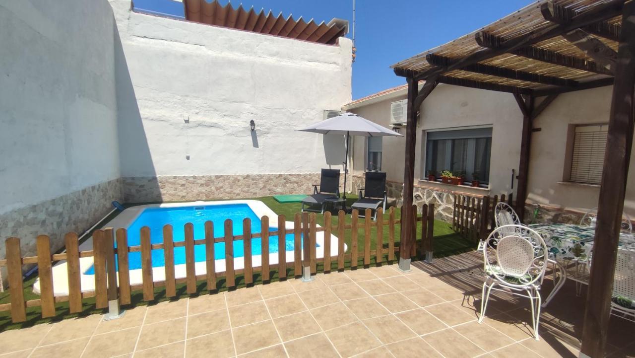 La Casa Del Cerrillo Villa Sonseca Bagian luar foto